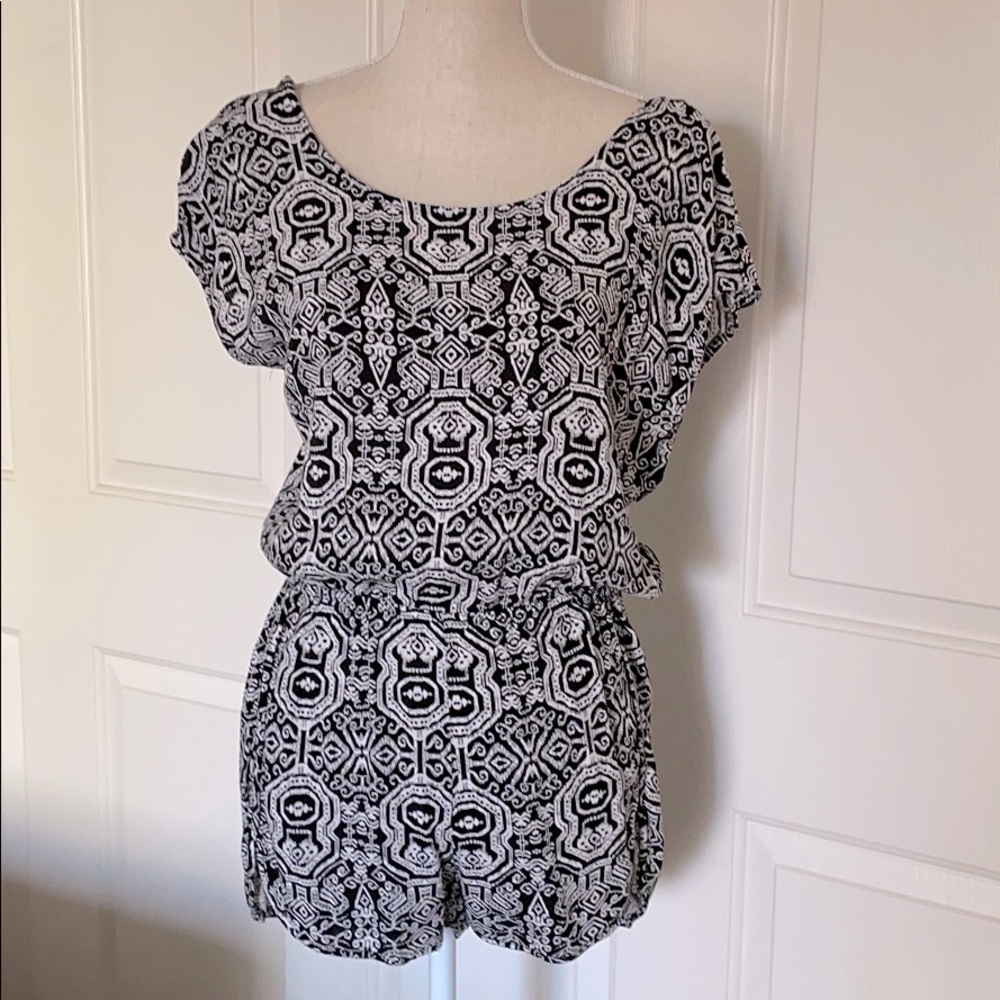 Ambiance Apparel Aztec Romper!